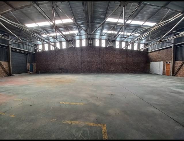 608M² WAREHOUSE TO LET IN JET PARK